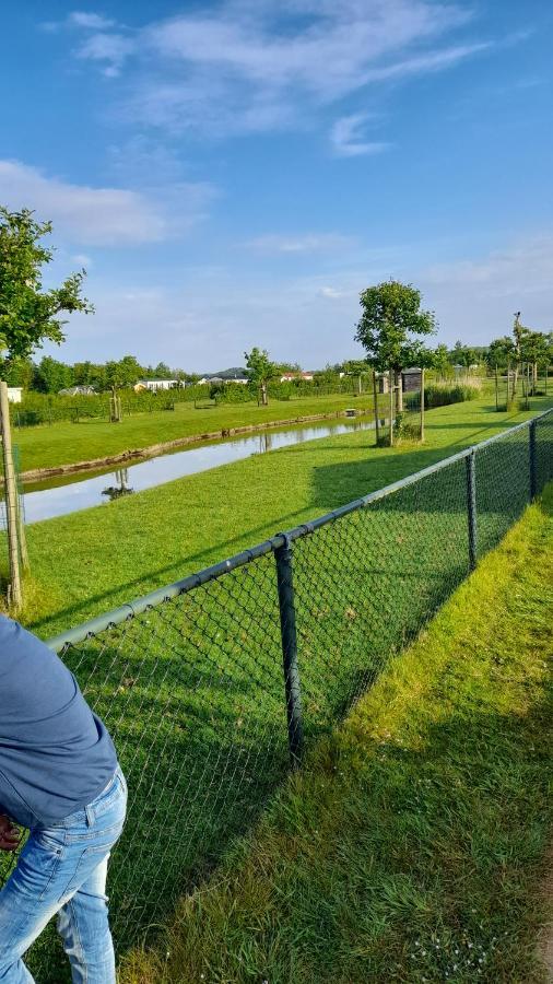 'T Groentje Baarland Buitenkant foto